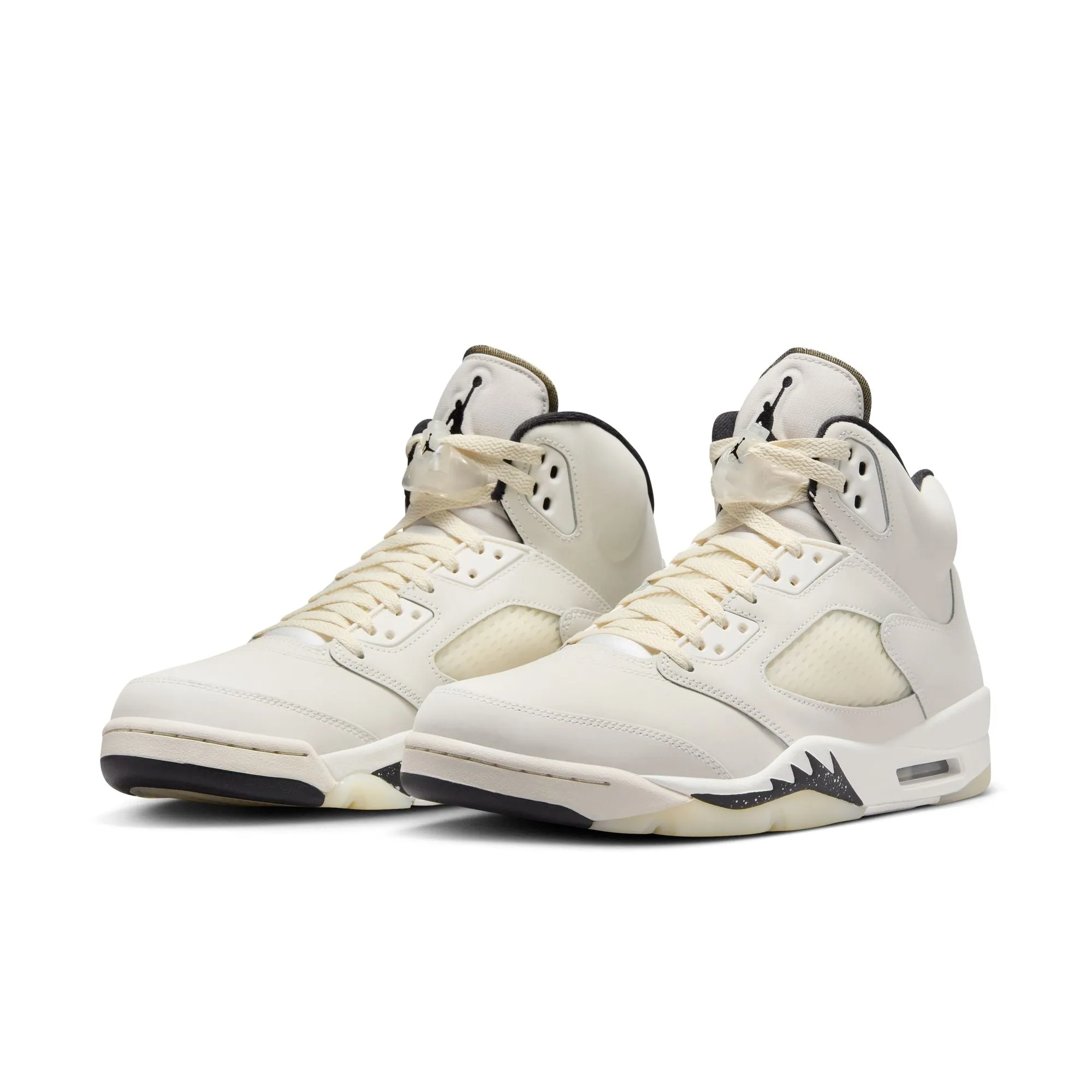 AIR JORDAN 5 RETRO SE - SAIL/BLACK-LT OREWOOD BRN-COCONUT MILK