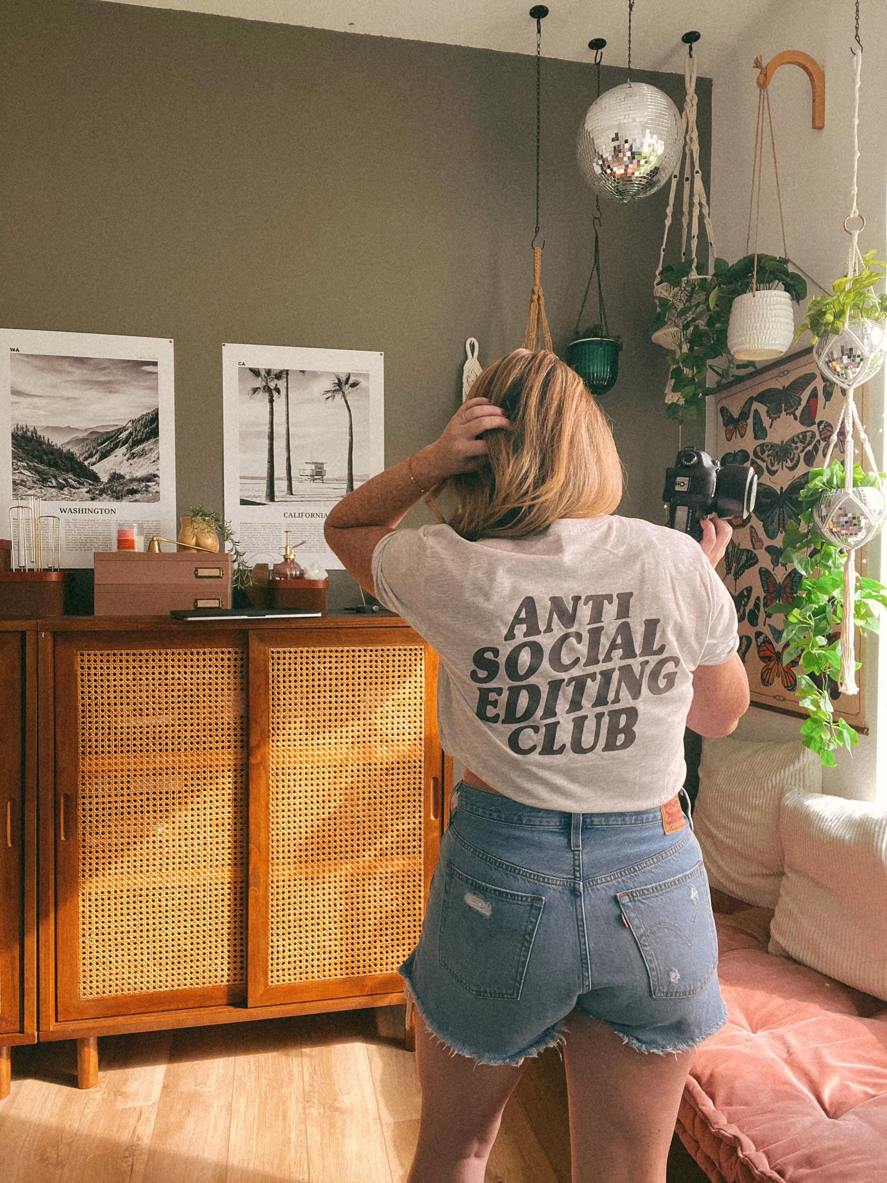 ANTI-SOCIAL EDITING CLUB tee