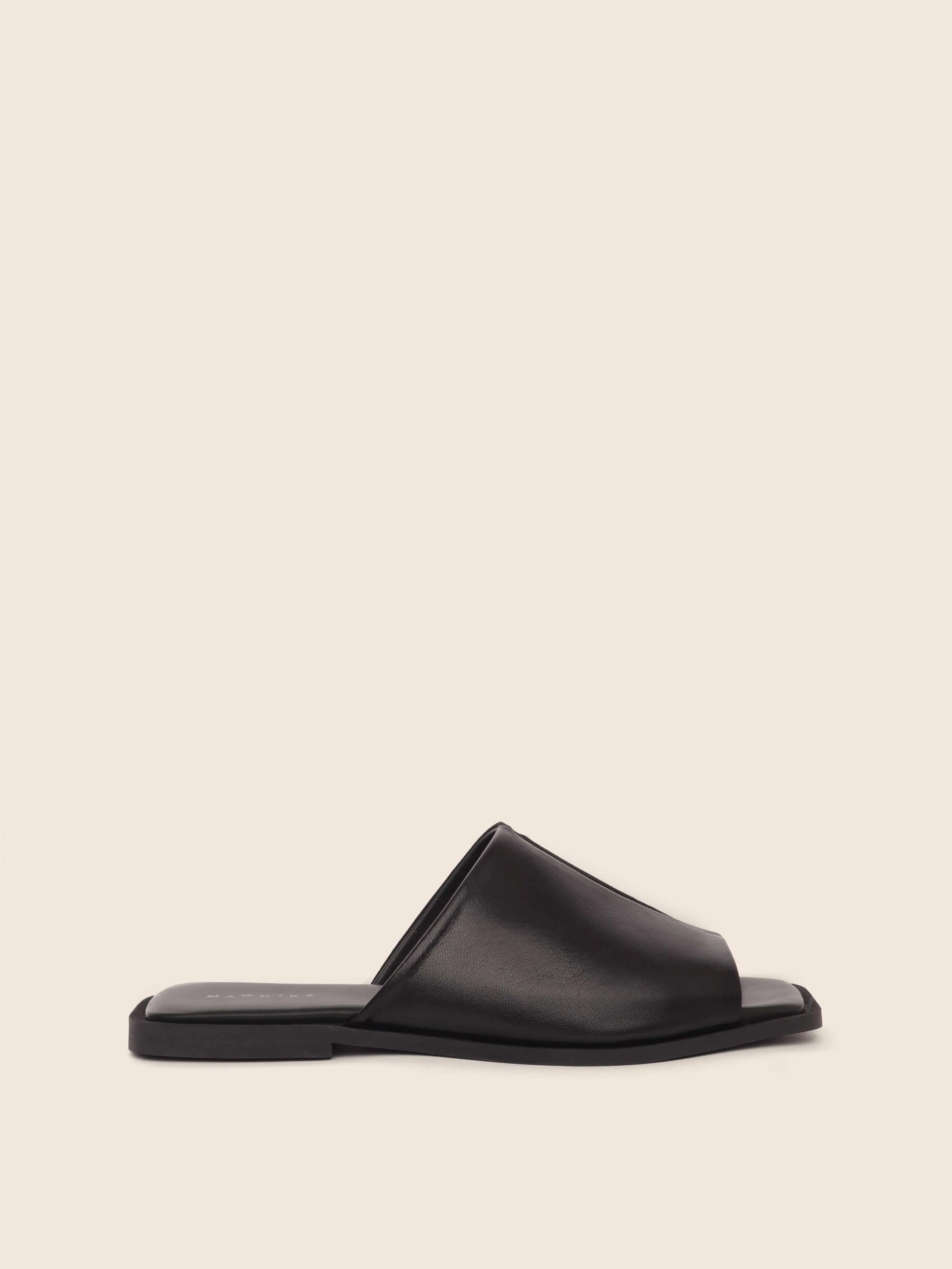 Cabra Black Sandal