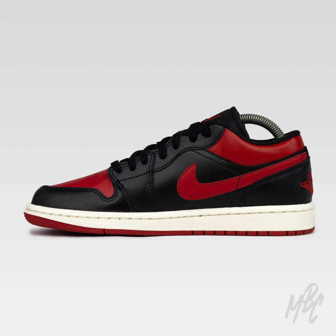 Chicago Reverse Swoosh - Jordan 1 Low Custom