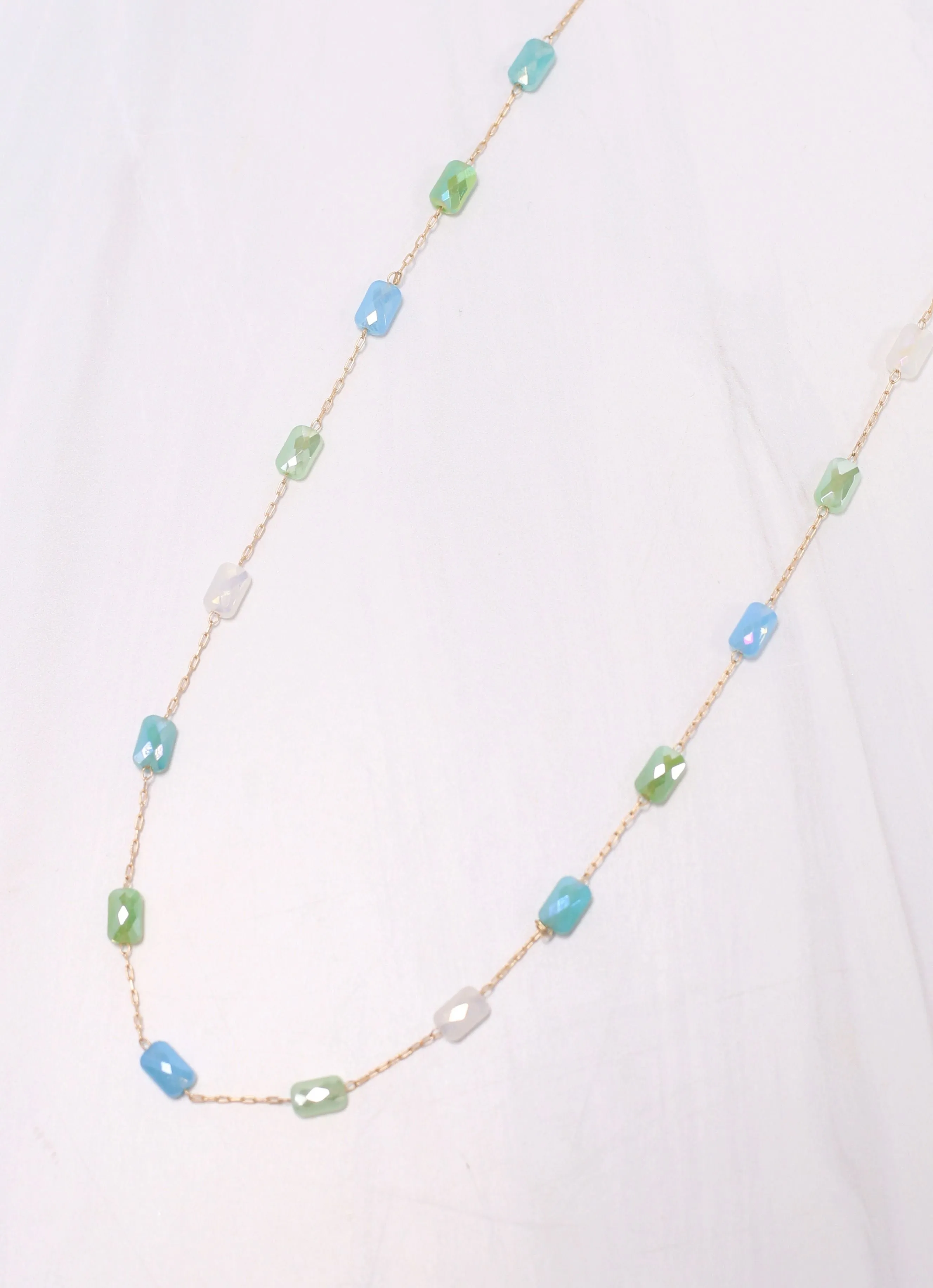 Fairway Glass Bead Necklace BLUE MULTI