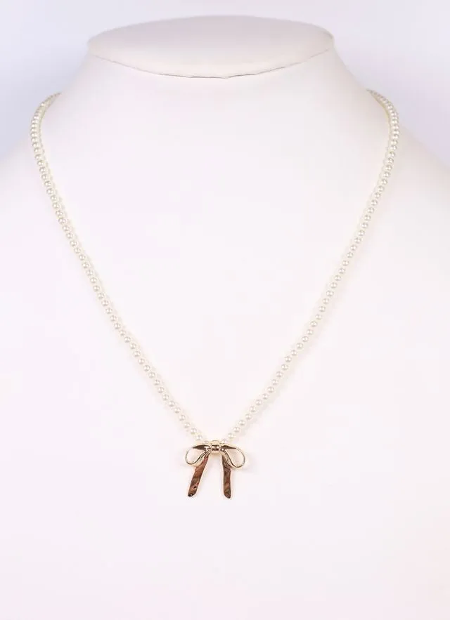 Ferrera Pearl Necklace with Bow IVORY