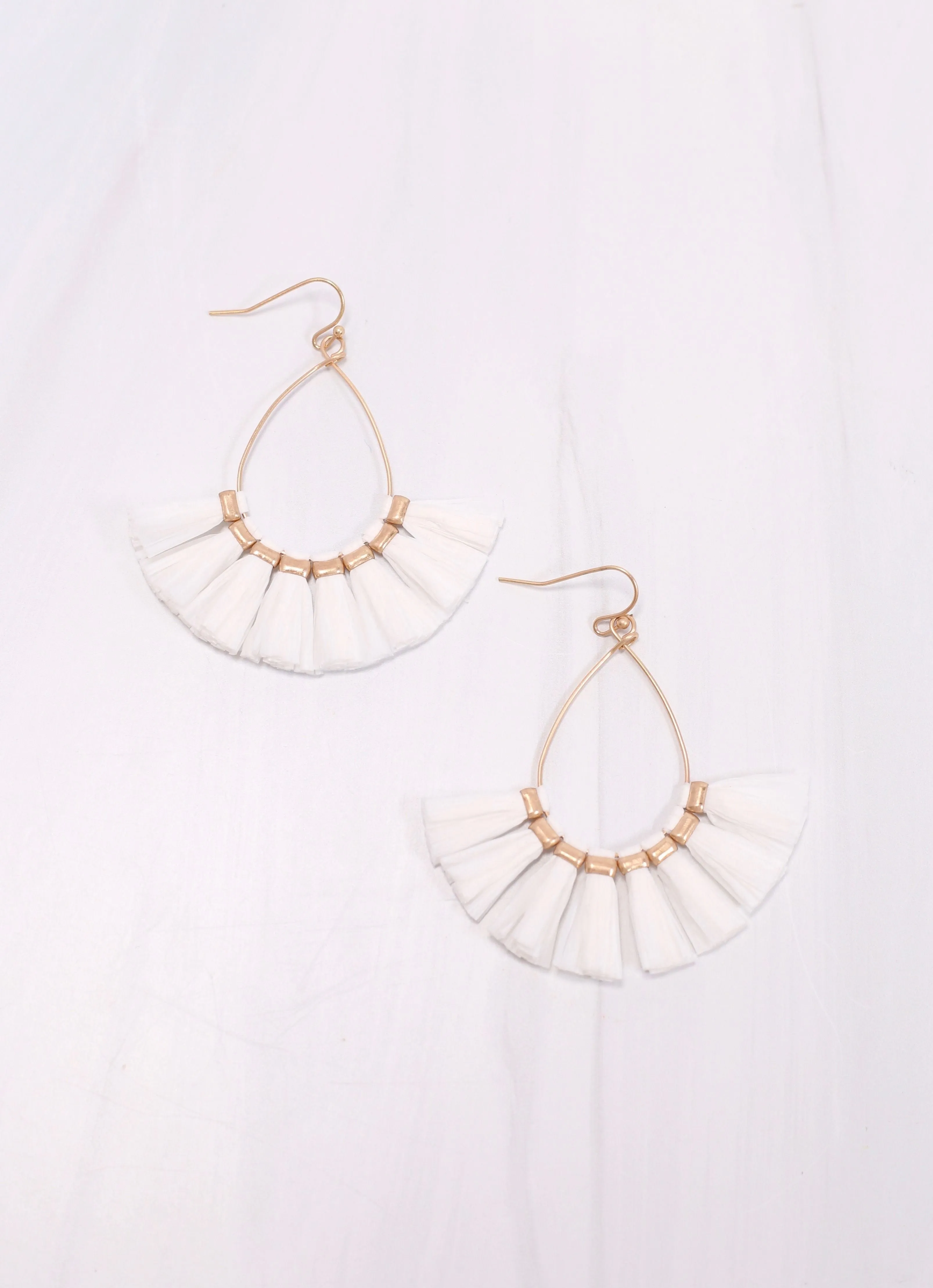 Lonnie Tassel Earring WHITE