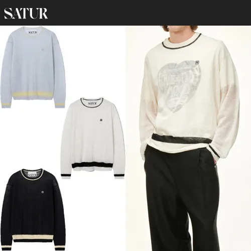 SATUR  |Unisex Street Style Elegant Style Logo V-neck & Crew neck