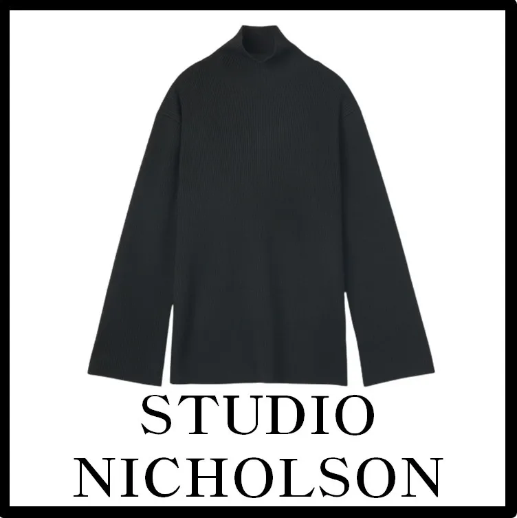 STUDIO NICHOLSON  |Unisex Street Style Logo V-neck & Crew neck