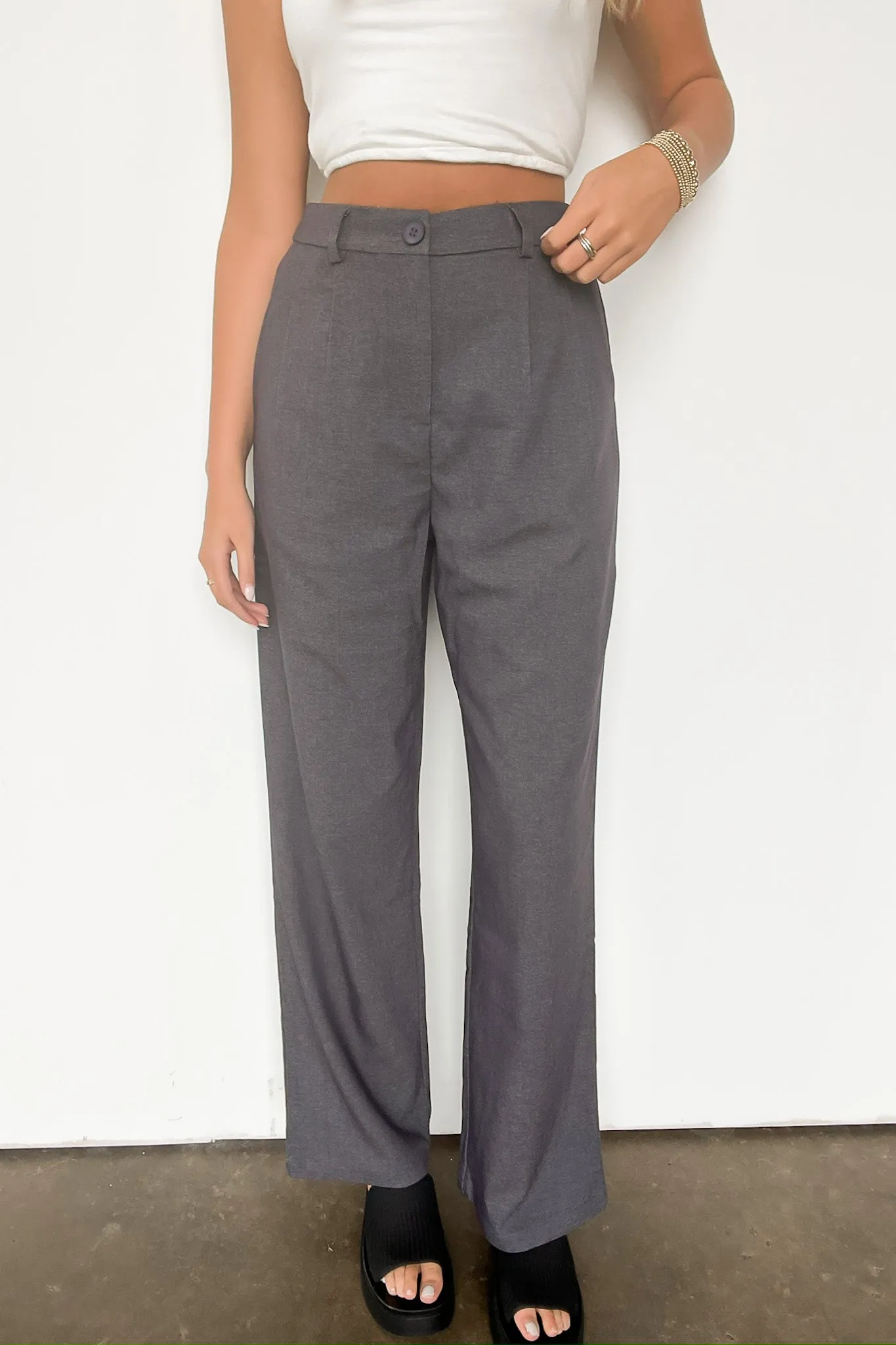 Trendsetting Poise High Rise Pleated Pants