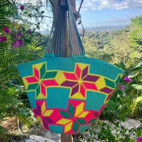 Turquoise Flower Tote Mochila